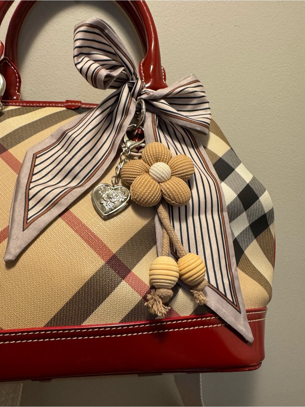 Vintage Burberry Nova Check Red Patent Satchel Y2K + Dust Bag Tags Strap Charms - Picture 7 of 15